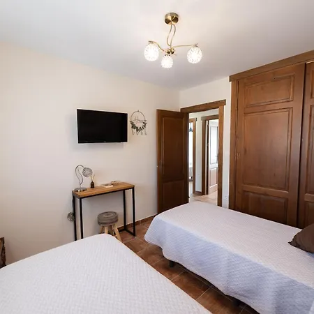 La Casa De Belen * La Torre del Valle